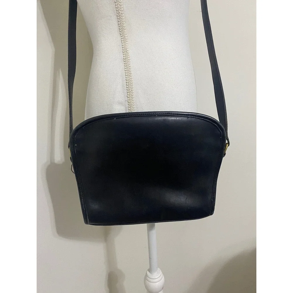 Vintage Coach Crossbody Bag Black Leather 9087 Made in USA
